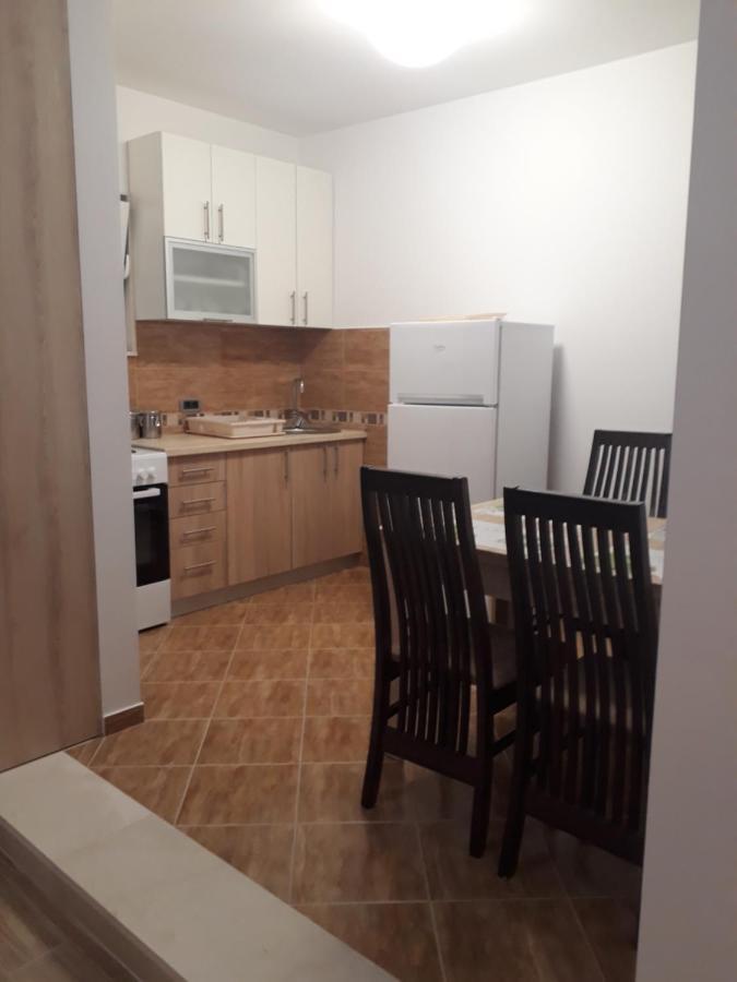 Apartmani Andrea Herceg Novi Kültér fotó
