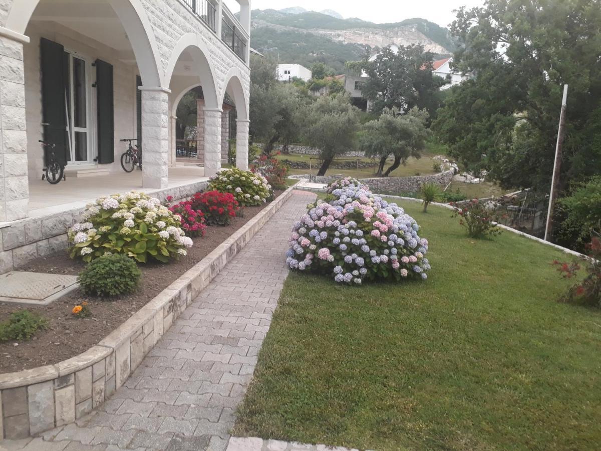 Apartmani Andrea Herceg Novi Kültér fotó